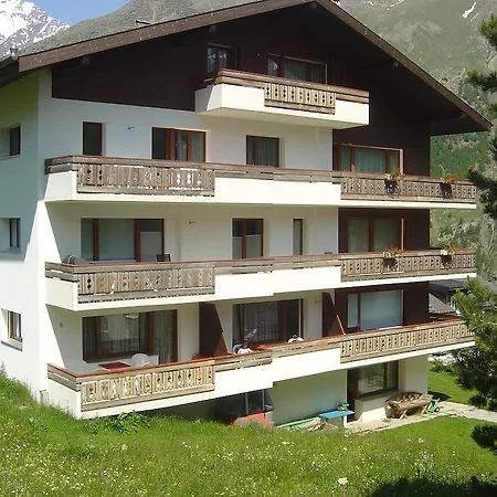 Akelei Saas Fee